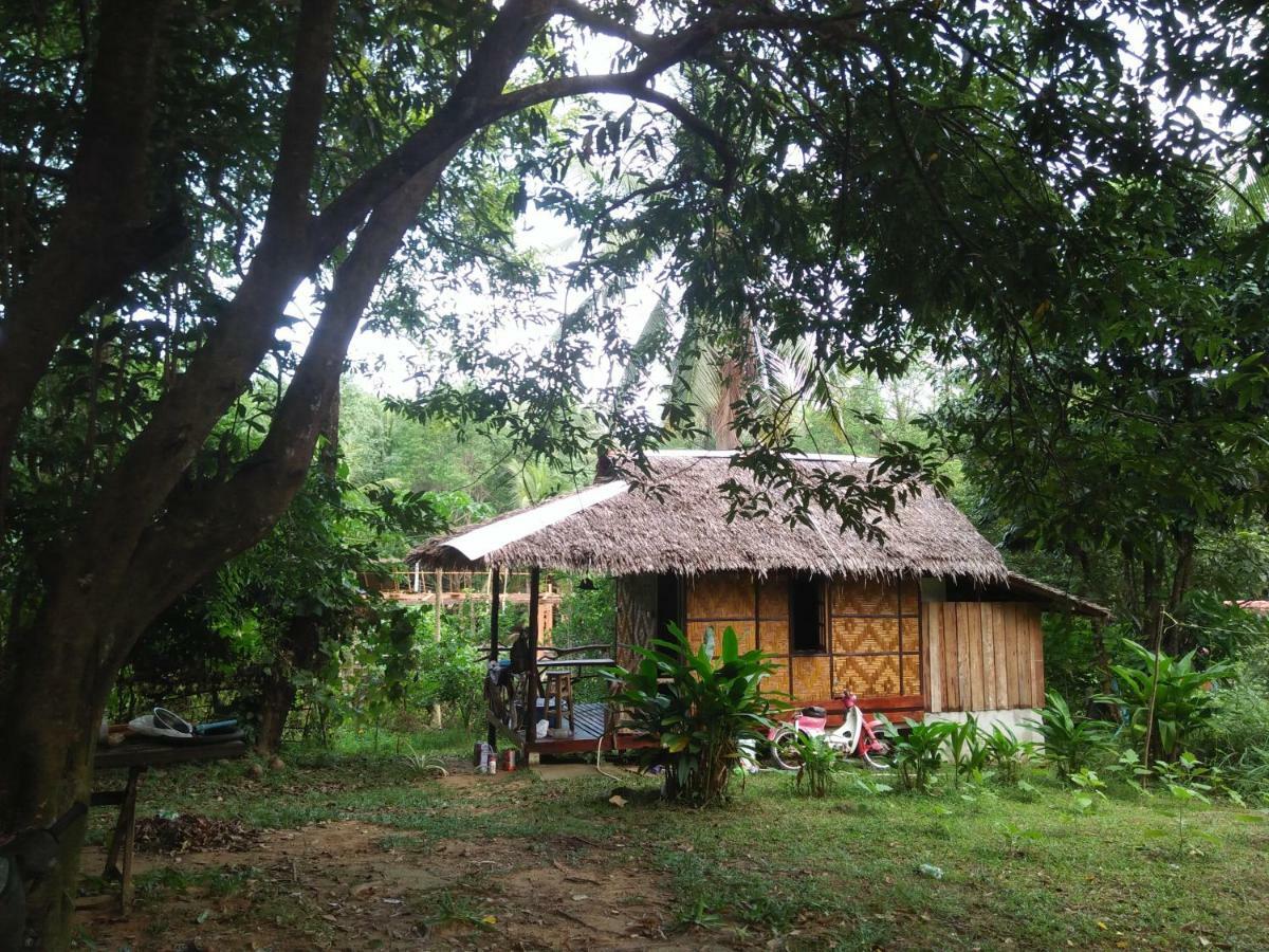 Phayam Garden View Hotel Koh Phayam Buitenkant foto